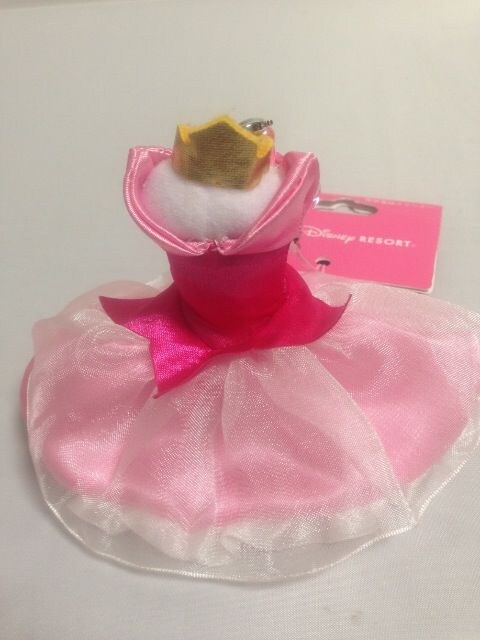 Tdrディズニープリンセスオーロラ姫ドレス型ストラップ 新品 中古のオークション モバオク